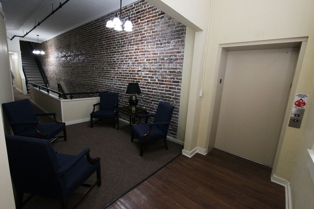 Office Space | Downtown Hattiesburg: 623 N Main St, Hattiesburg, MS 39401
